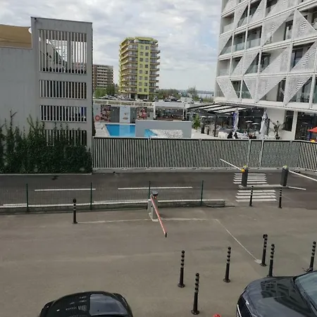 Rubik アパート ママイア